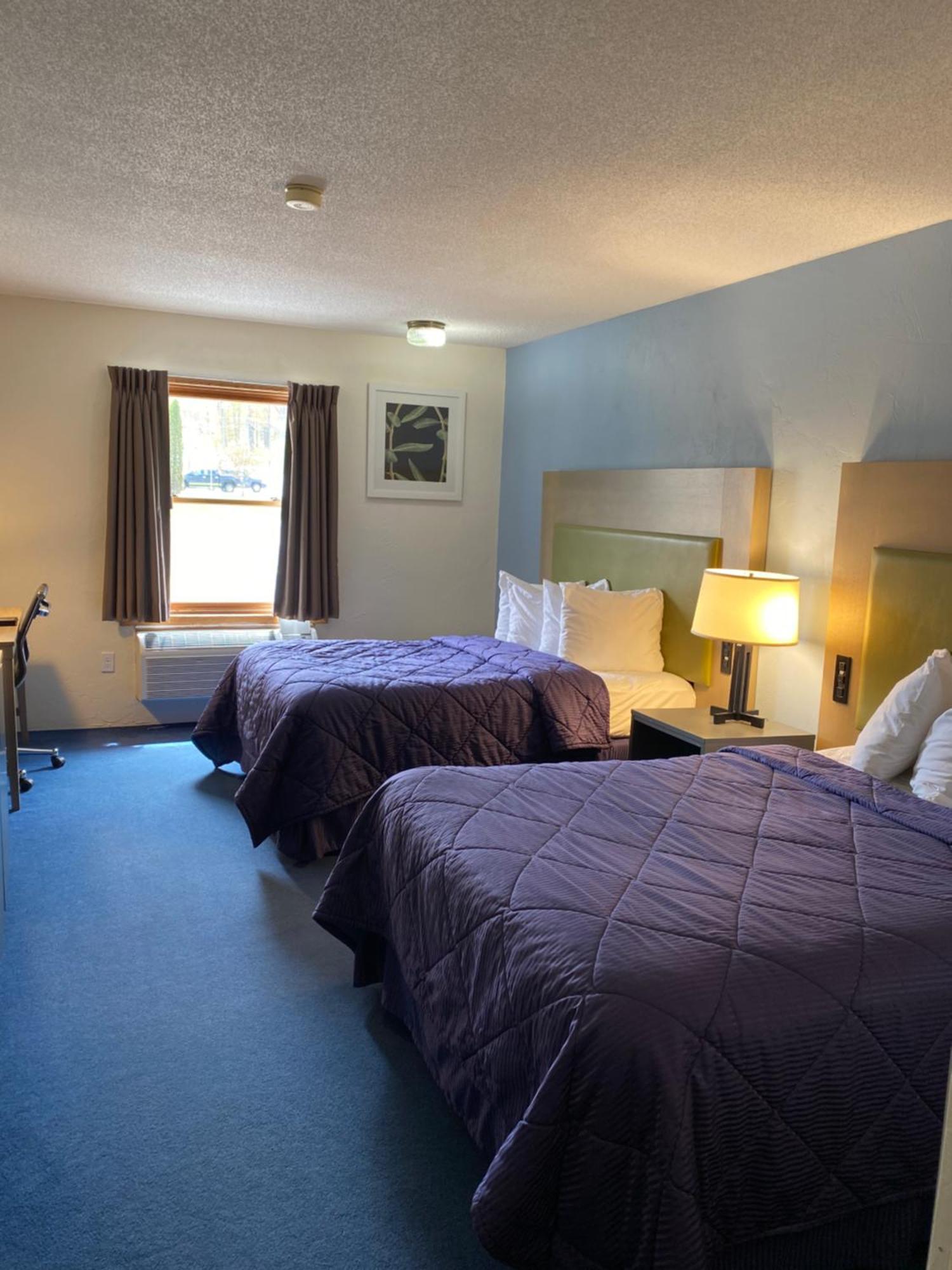 Pictured Rocks Inn And Suites Манисинг Екстериор снимка