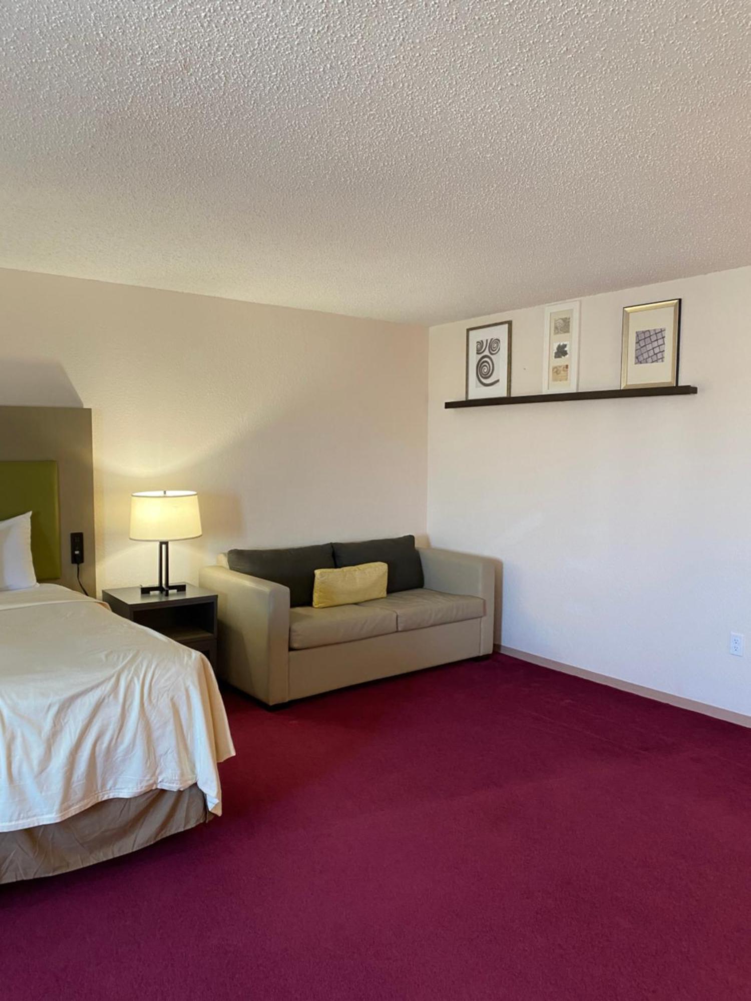Pictured Rocks Inn And Suites Манисинг Екстериор снимка